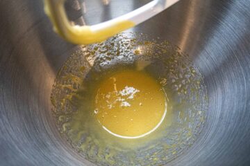 beaten egg for limoncello cake