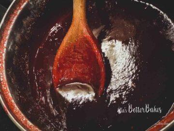 raspberry jam in pan