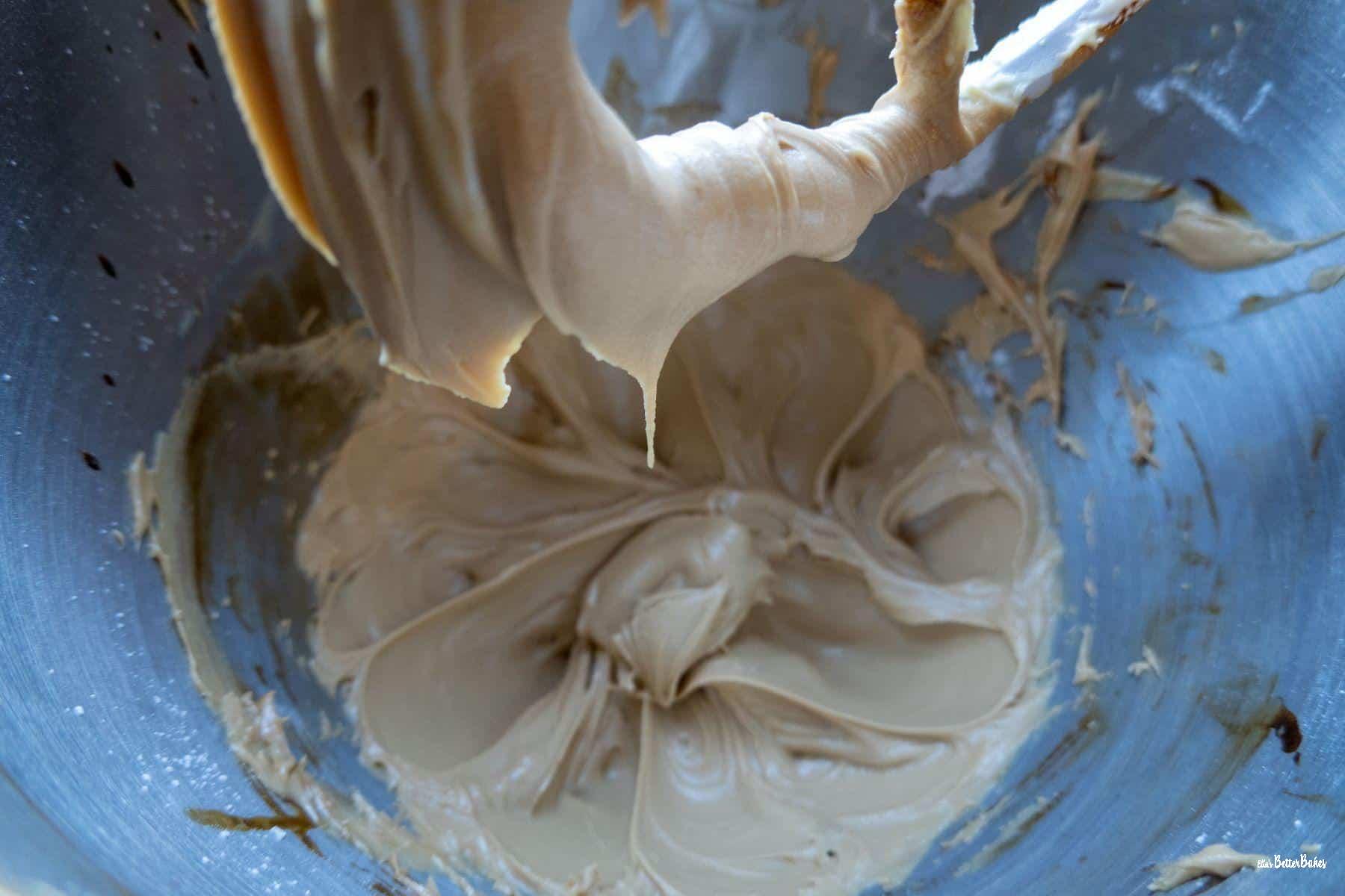 coffee and walnut dairy free icing