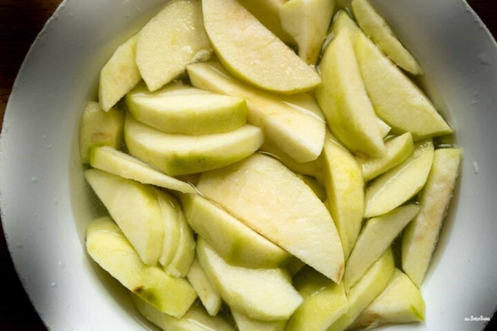 apples sliced