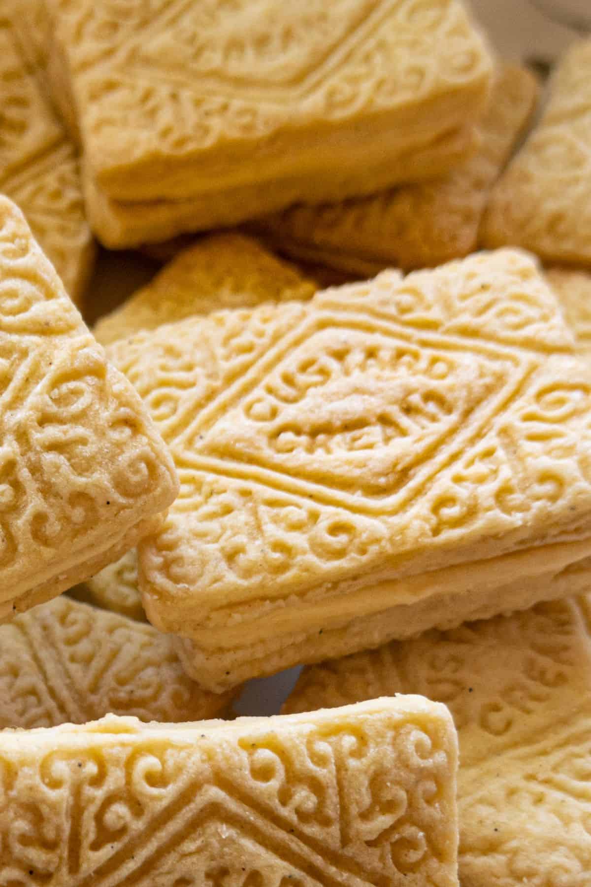 Custard Creams Ellas Better Bakes Custard Creams Ellas Better Bakes