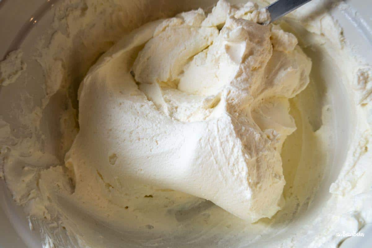 beaten cream for mojito cheesecake filling
