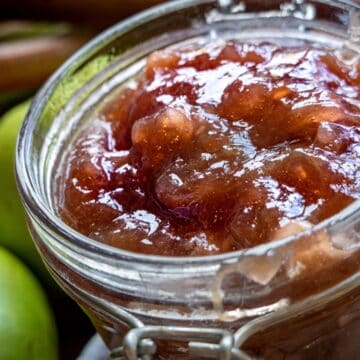 featured image rhubarb and apple jam