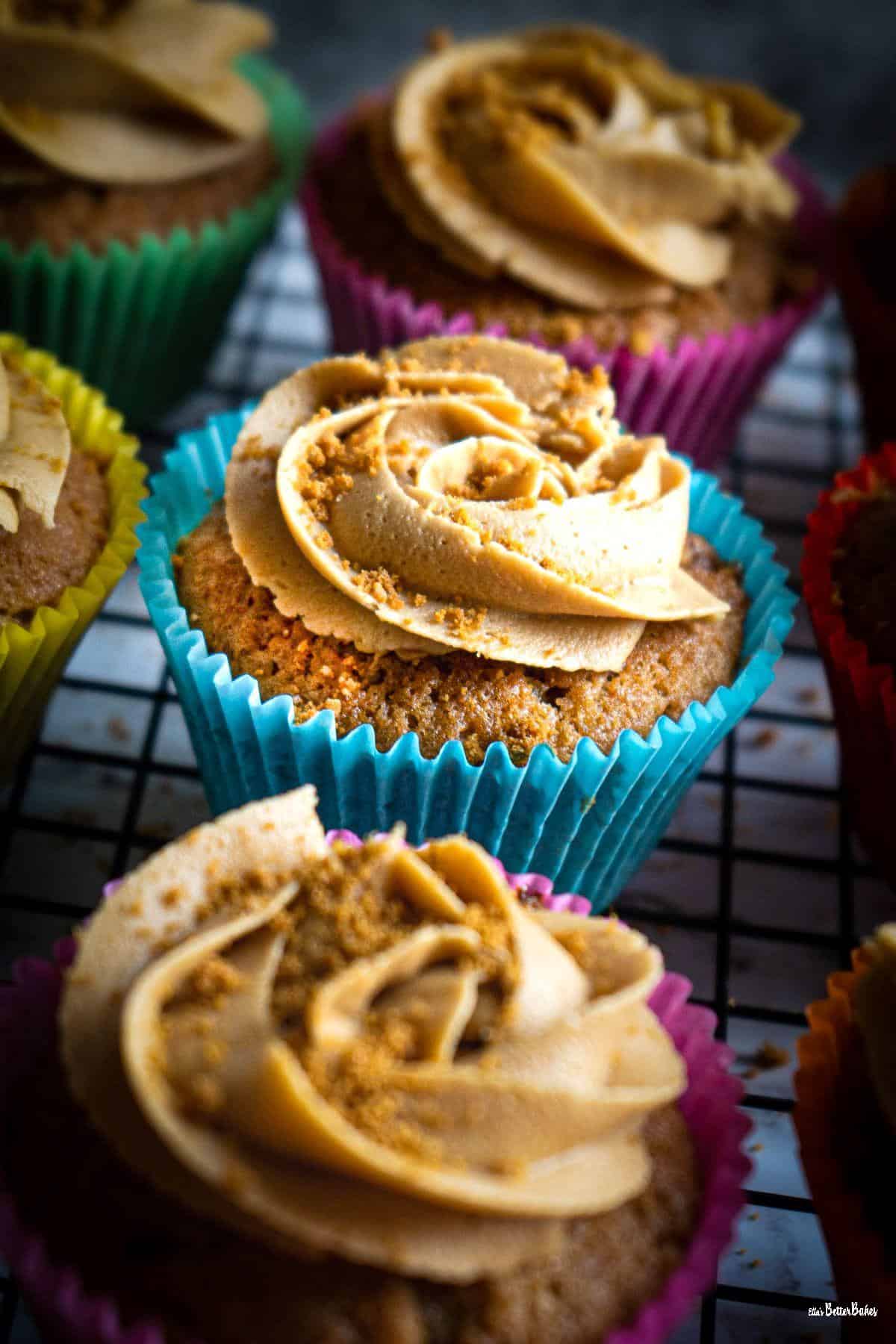 Biscoff cakes on cooling rack