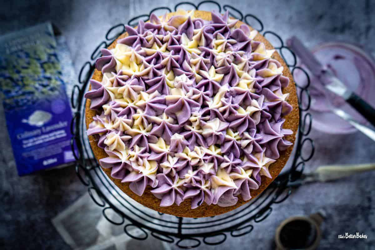 lavender and earl grey cake on cake stand