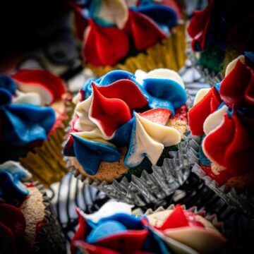 featured image jubilee cupcakes
