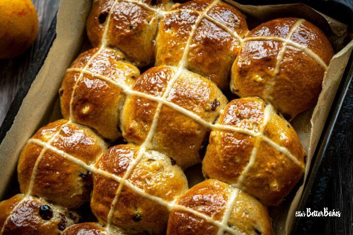 hot cross buns in a tin