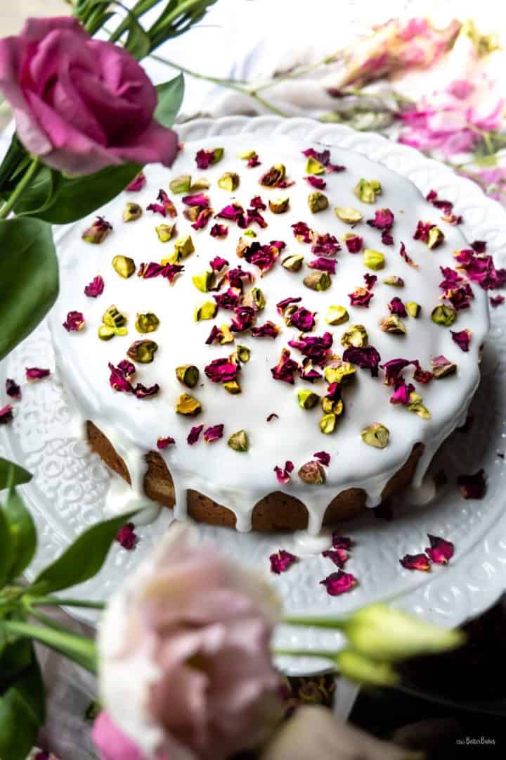 persian love cake with flowers